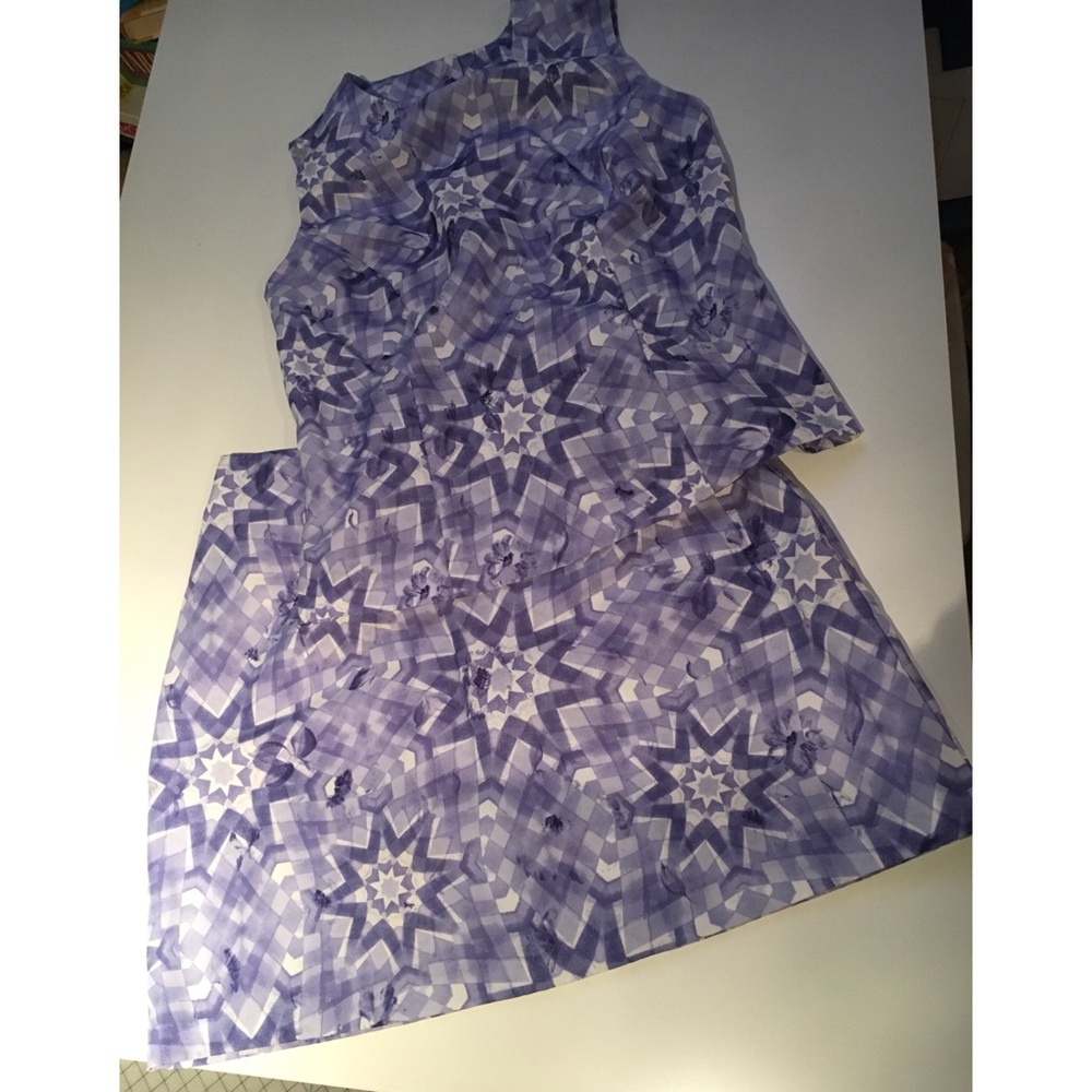 Cute! 2 piece skirt set